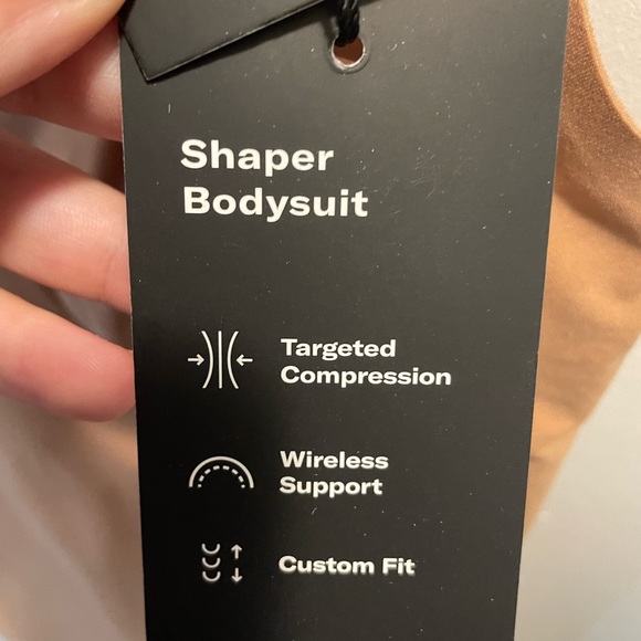 KNIX Shaper Bodysuit - Picture 2 of 4